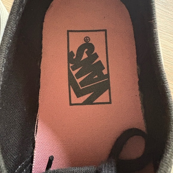 Vans "Digi Roses” - Picture 5 of 7